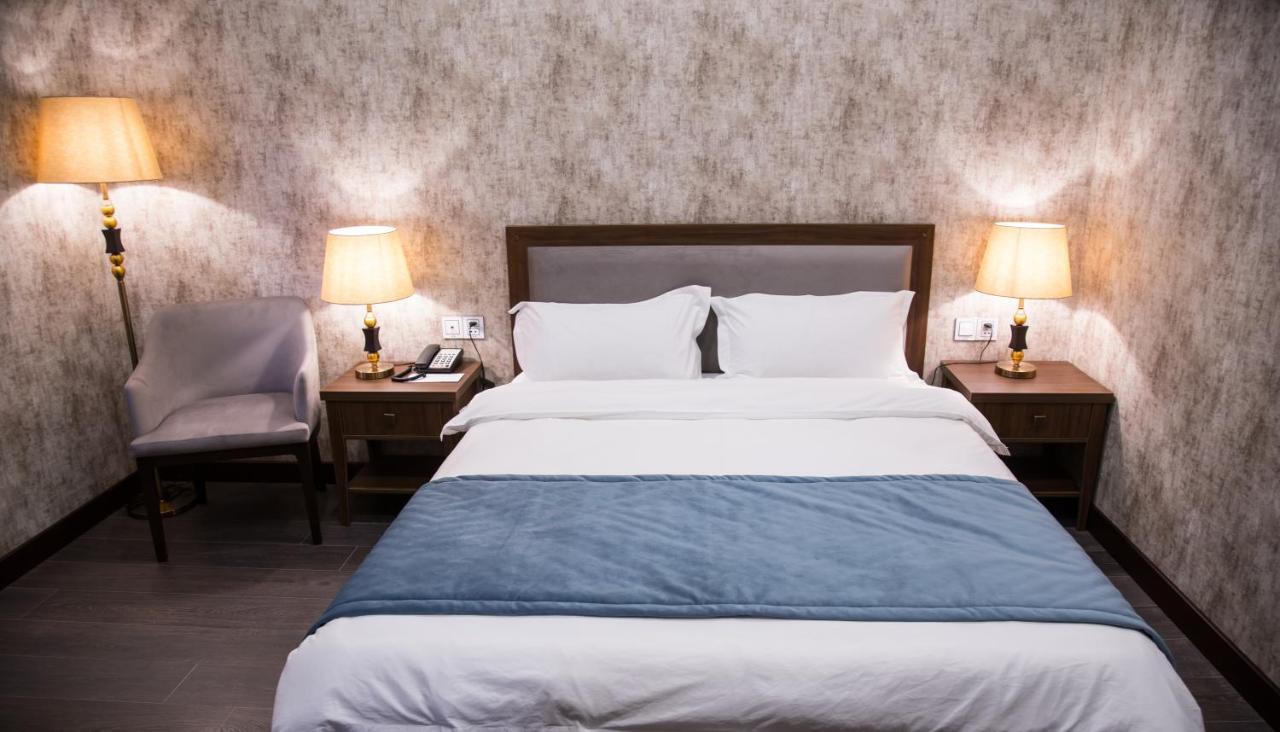 Macara Sheki City Hotel Екстер'єр фото